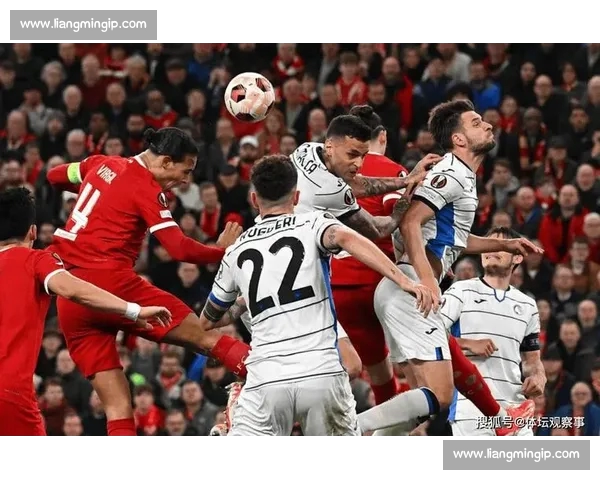 欧冠激战落幕豪门胜负揭晓小组形势骤变引发热议球迷关注晋级前景