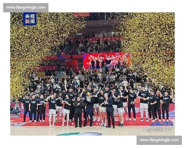 CBA赛场风云再起 激烈对决点燃篮球激情 球队争锋精彩纷呈