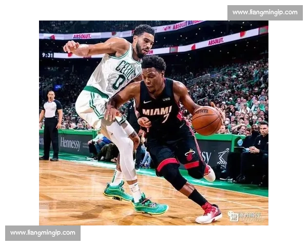 NBAAPP全新升级功能解析带你掌握最新赛程比分资讯